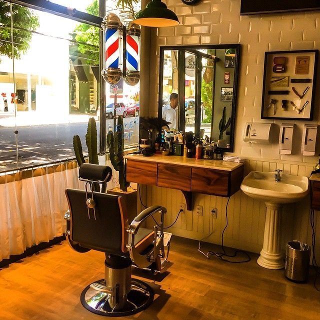 Poste Caramelo Barbería Giratorio con Bombilla CARAMELO2 Letmex