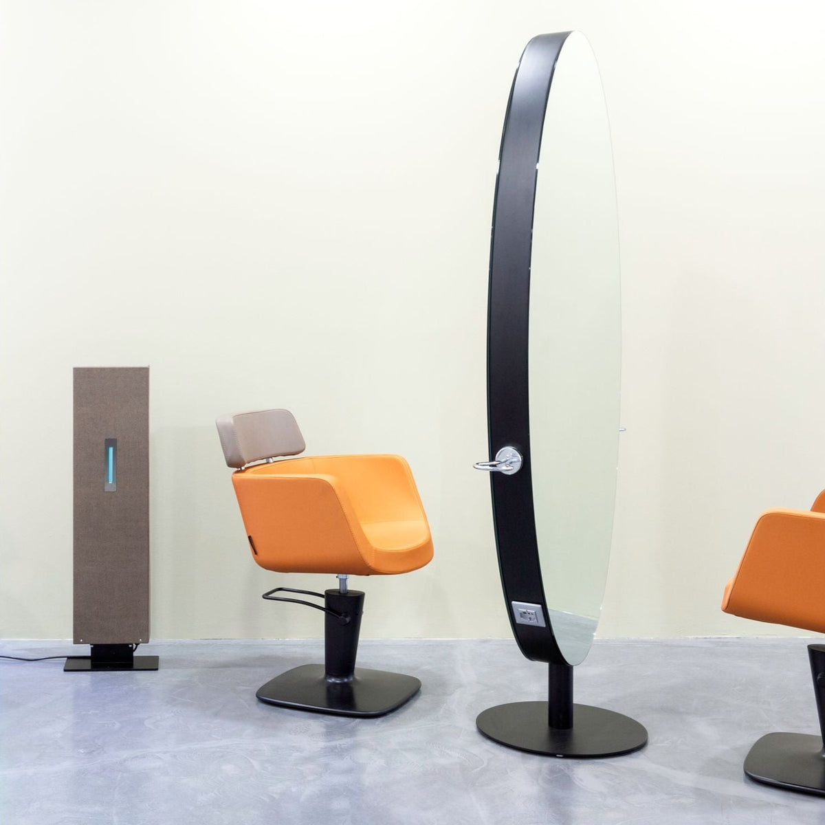 Totem Purificador de aire ambiental 6094 marca Maletti para salón